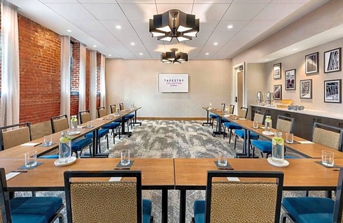 Lititz Hotel | 4-Star Hotel ∙ The Wilbur Lititz, Tapestry Collection By Hilton