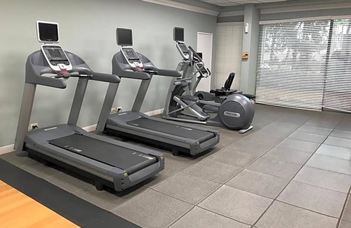 Mission Valley West Hotel | 4-Star Hotel ∙ DoubleTree By Hilton San Diego Hotel Circle