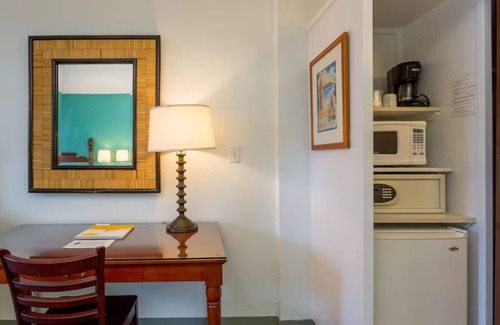 Ala Moana House | 4 x Deluxe Two Doubles Room at Pagoda Hotel