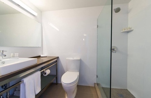 Downtown Miami Hotel | 4 x Savvy Double at YVE Hotel Miami