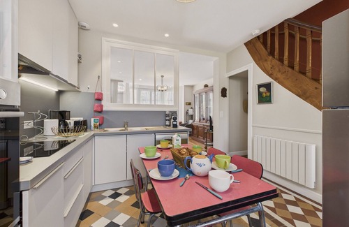 Pleneuf-Val-Andre Ski Chalet | 400 m from the beach, garden, house for 6