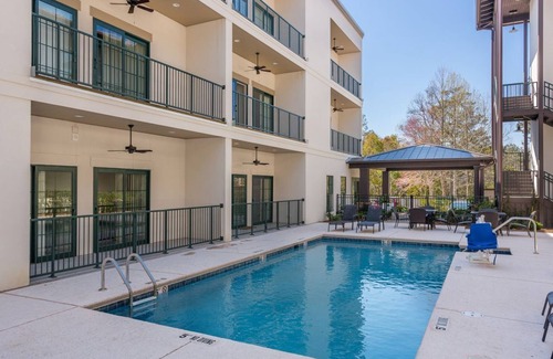 King City Condo | 400 Ocean Suites at the Heart of St.Simons Pier Village Unit 2204
