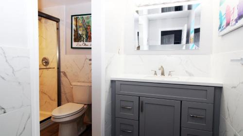 Cape May Apartment | 402 Saint James Place