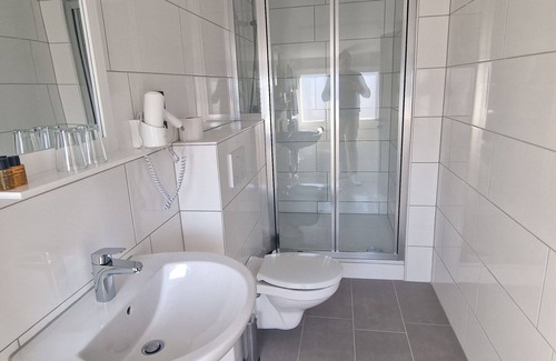 Hannoversch Munden House | 403 Dreibettzimmer - Hotel Münden