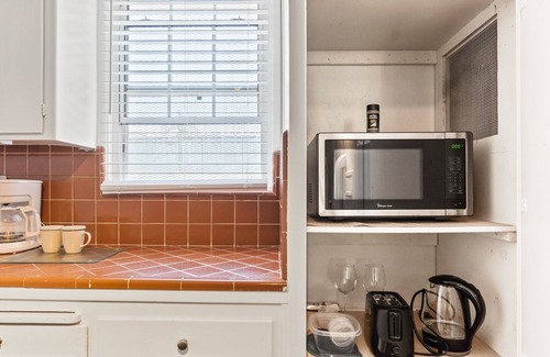University Heights Apartment | 4057 Stylish North Park Gem. Walk to Balboa Park, Zoo, Eats & Nightlife!