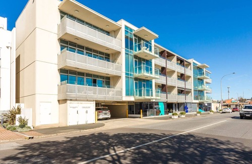 Victor Harbor Apartment | 412/162 Hindmarsh Rd, Victor Harbor