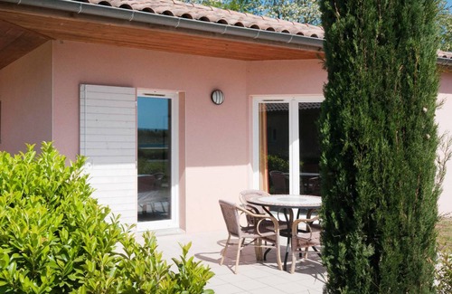 Chateauneuf-sur-Isere Apartment | 42 m² Apartment ∙ 1 bedroom ∙ 4 guests