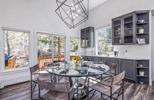 Vail Apartment | 4223 Spruce Way Duplex