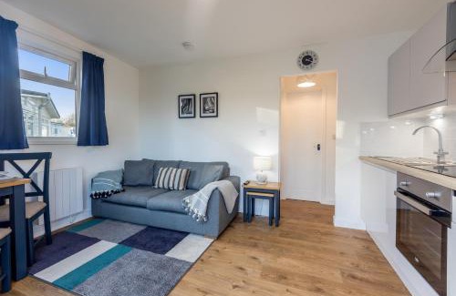 Dartmouth Ski Chalet | 429 Norton Park