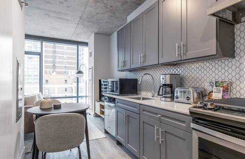 Lake View East Apartment | 44 m² Studio flat ∙ 1 bedroom ∙ 2 guests