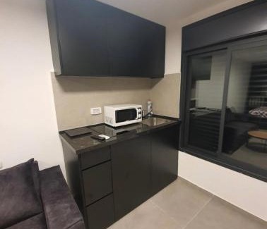 Bat Yam Apartment | 440 דירת נופש מושלמת לזוג