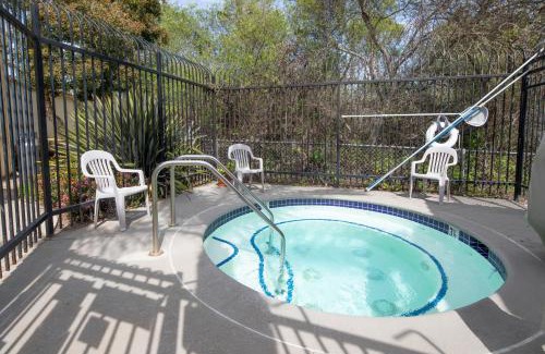 Oceano House | 444 Pier Ave. #403