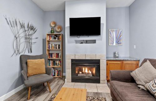 Oceano House | 444 Pier Ave. #403