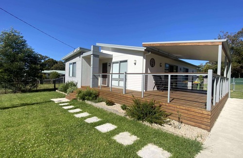 Mallacoota House | 47 Mirrabooka Road, Mallacoota