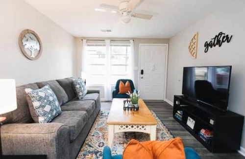 Crestwood South House | 47th Place Forest Park