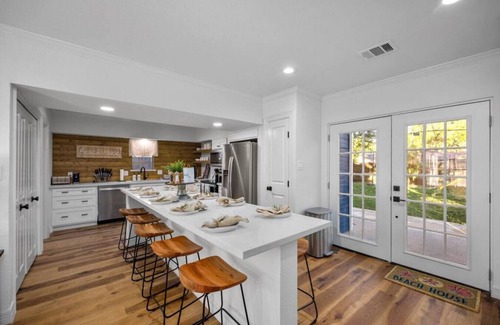 El Lago Apartment | 4807 Pine St, Seabrook