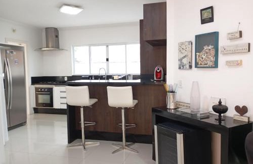 Jurere Internacional House | 4B House w Pool in Jurerê Internacional MER0671