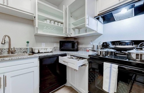 Pleasant Valley Apartment | 4Bd/Br Close to Everything