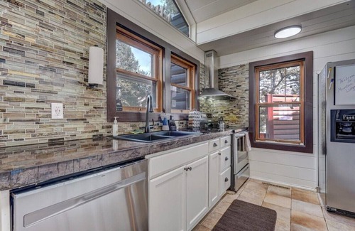 Cascade-Chipita Park House | 4BD with Large Deck! Amazing Mountain Views!