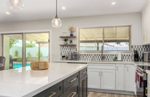 Mesa House | 4BR Mesa Oasis w/Putting Green and Heated Pool!