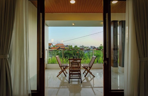 Abiansemal Villa | 4BR Private Pool Villa Near Taman Beji Griya