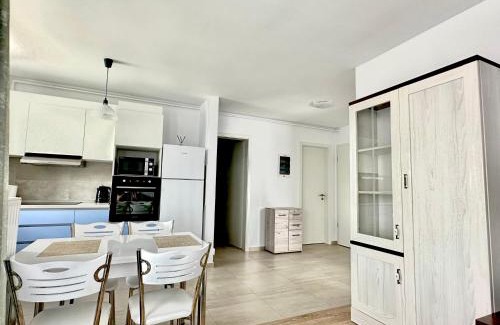 Tractorul Apartment | 4FriendsCoresiBrasov Blue
