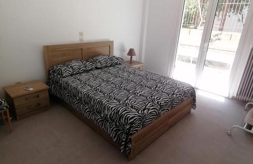 Voula Apartment | 4pax, central Voula, market, beach