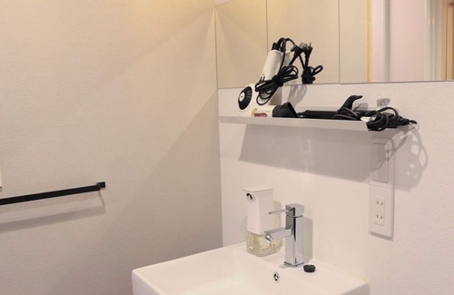 Nishiasakusa Apartment | 4th floor 1 floor charter3 minutes from TX Asakus/Taito-ku Tokyo