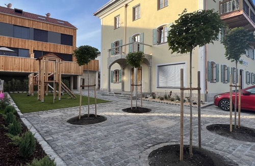 Ebersberg District Apartment | 4younic Billard 2BR 75 TV Boxspring Glonn bei München
