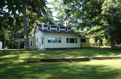 Maple City House | 5 acres Little Traverse Lake, Family favorite
