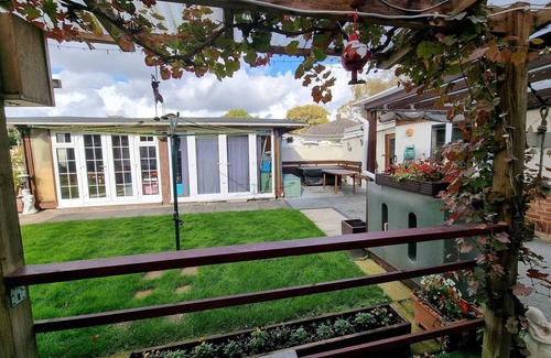 Poole House | 5 Bed Dorset Escape