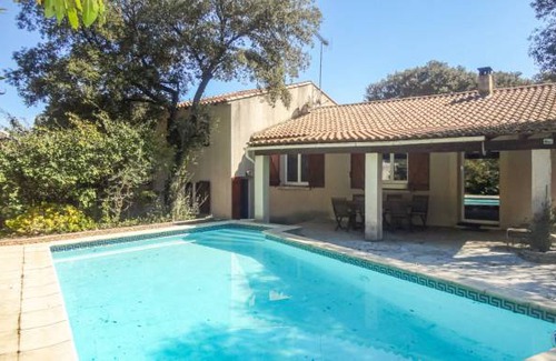 Sussargues House | 5 bedroom accommodation in Sussargues