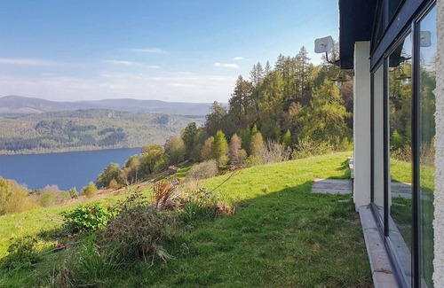 East Lewiston Cottage | 5 bedroom accommodation in Drumnadrochit