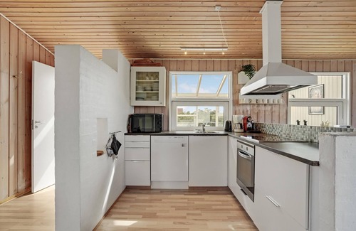 Haurvig House | 5 bedroom cozy home in Hvide Sande