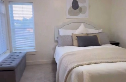 Hagerman House | 5 bedroom house in welcoming Hagerman close to the bike path and the river.