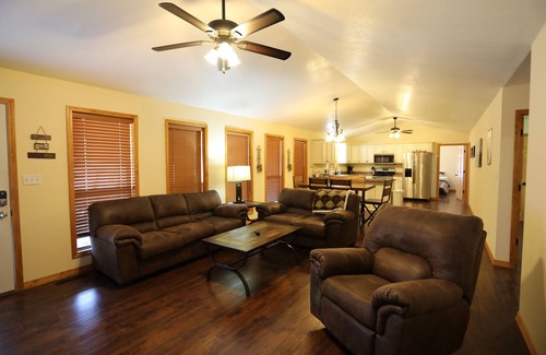 Van Buren House | 5-Bedroom house on Current River