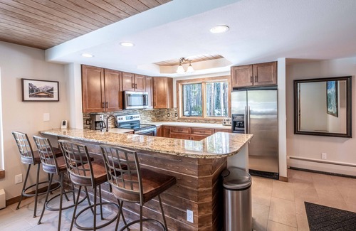 Warrior's Mark West House | 5 bedroom. Near Ski Trail and Hiking. Mtn Views!