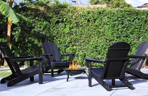 Coral Terrace House | 5 Bedrooms, Bonfire, Foosball, 18 min from MIA