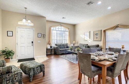Four Corners House | 5 Br Pool Home Wpoolspa - Low October Rates