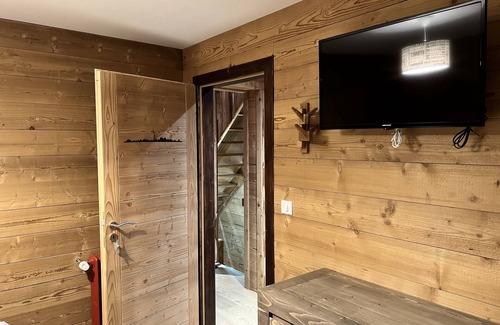 Saulxures-sur-Moselotte House | 5* gîte with indoor pool, sauna, 20 mins from ski slopes, 300 m from a lake