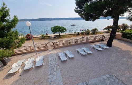 Sveti Petar Apartment | 5 meters FROM THE SEA with private beach - 70m2 Colibri Sunset Apartments