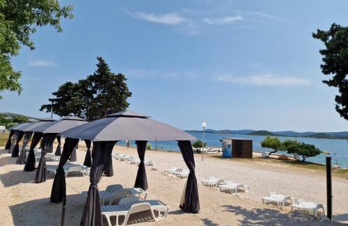 Sveti Petar Apartment | 5 meters FROM THE SEA with private beach - 70m2 Colibri Sunset Apartments