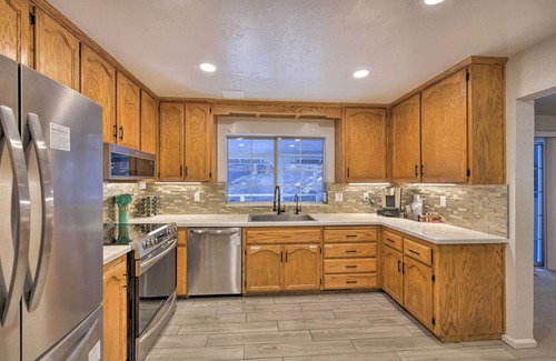 Placerville House | 5 Mi to Dtwn: Placerville Escape w/Outdoor Oasis