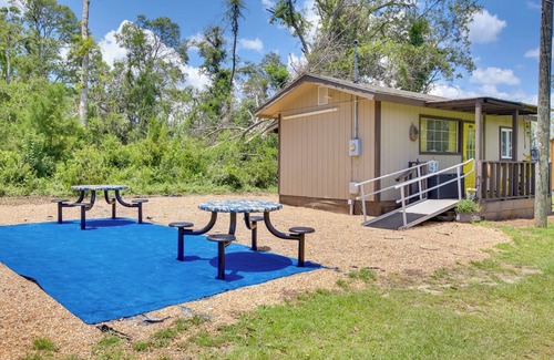 Glenwood Cottage | 5 Mi to Mt Vernon Shops: Peaceful Cottage!