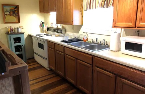 Frostburg Apartment | 5 minute walk to downtown. Cozy family sized home with everything you need.