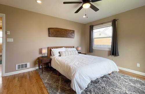 Port Angeles House | 5 minutes to Hurricane Ridge visitor center! Close to downtown!