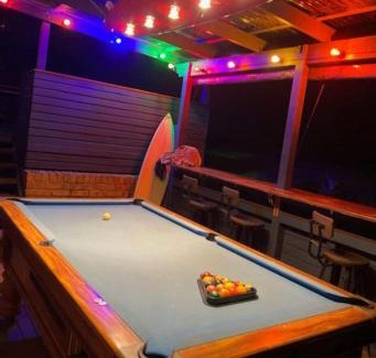 Port Macquarie House | 5 OClock Somewhere 6BR sleeps 18 with Kids Retreat