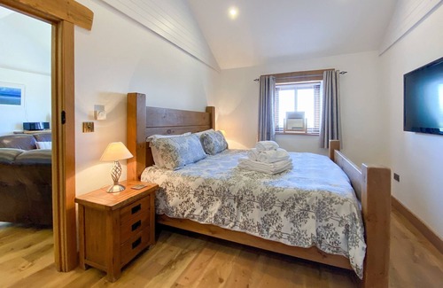 Marhamchurch House | 5 star gold award barn conversion for two
