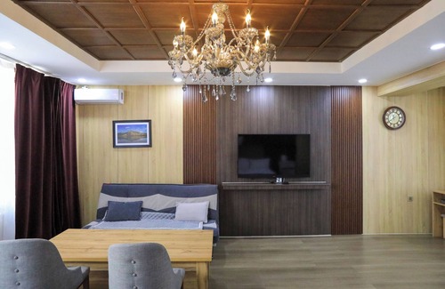 Murun Hotel | 50100 Hotel