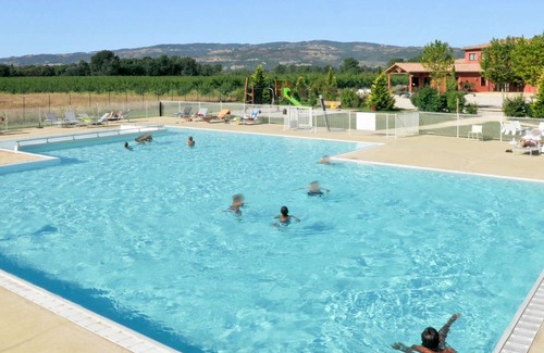 Chateauneuf-sur-Isere House | 56 m² House ∙ 2 bedrooms ∙ 6 guests